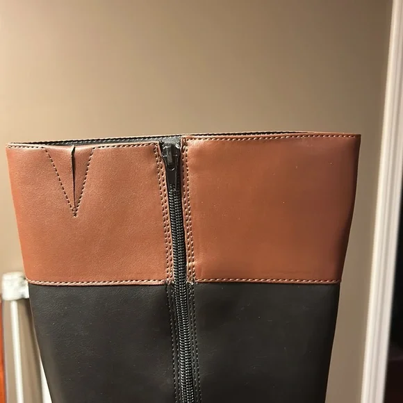 Karen Scott Black and Brown Knee-High Boots - Picture 4 of 7